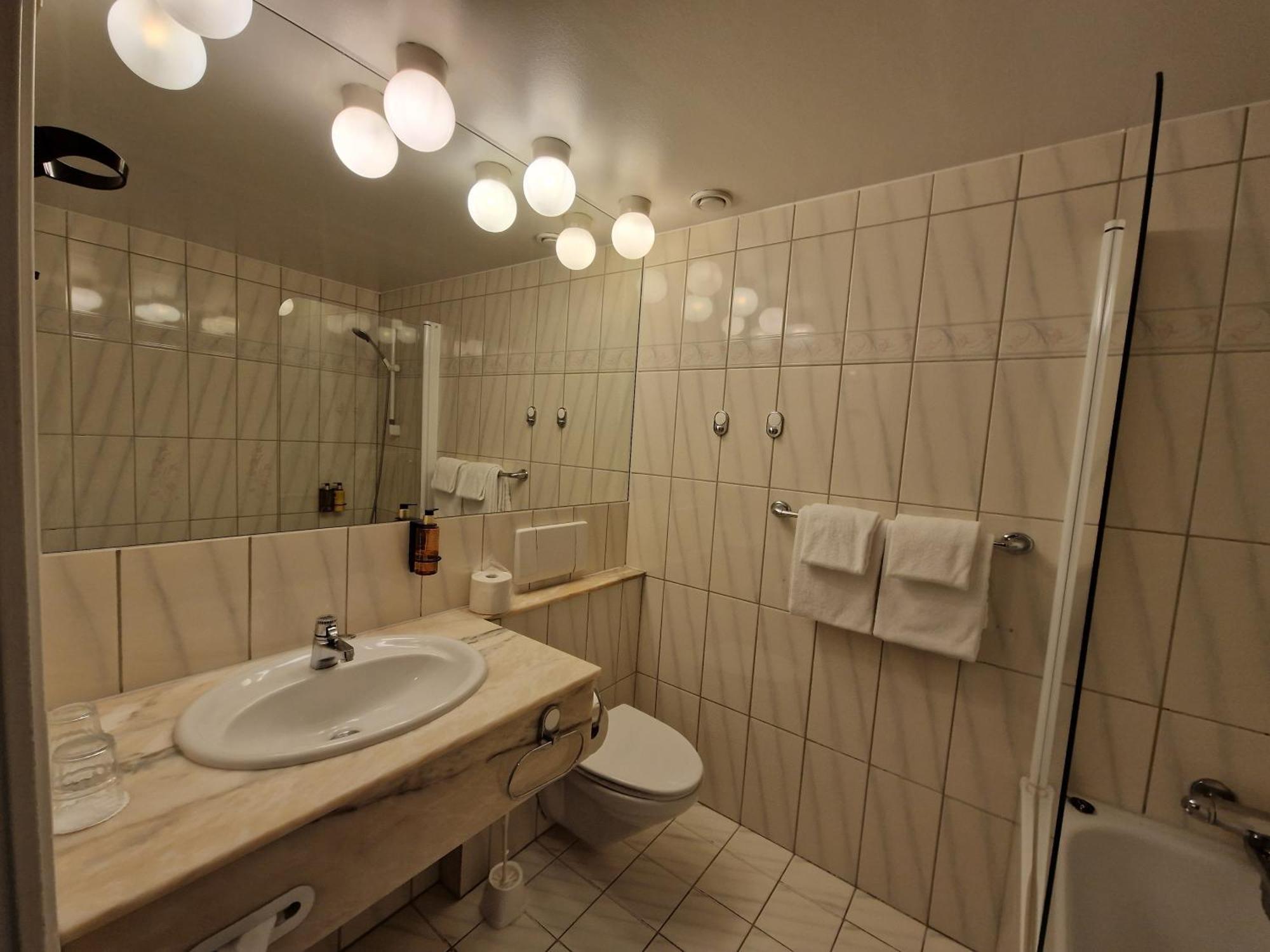 Dr. Holms Hotel Гейло Екстер'єр фото